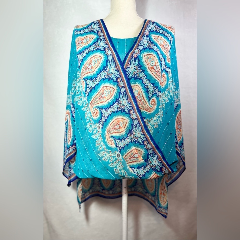 Chico's size 1 Multicolor Paisley Blouse Women’s Size 8 Long Sleeve